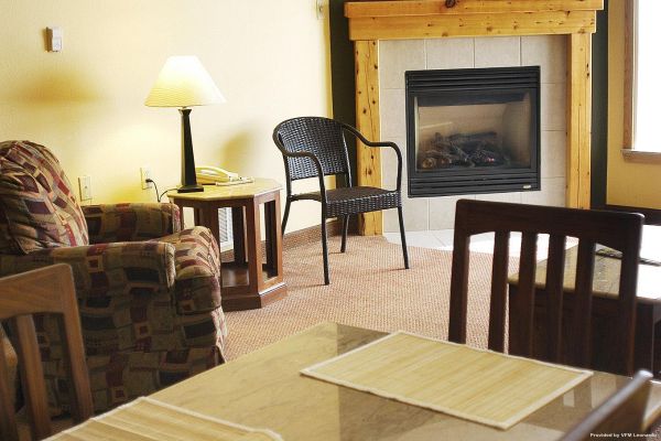 Mountain Edge Resort & Spa at Sunapee (Bradford)